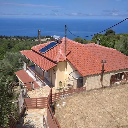 Traditional House With View Holiday home Drymon